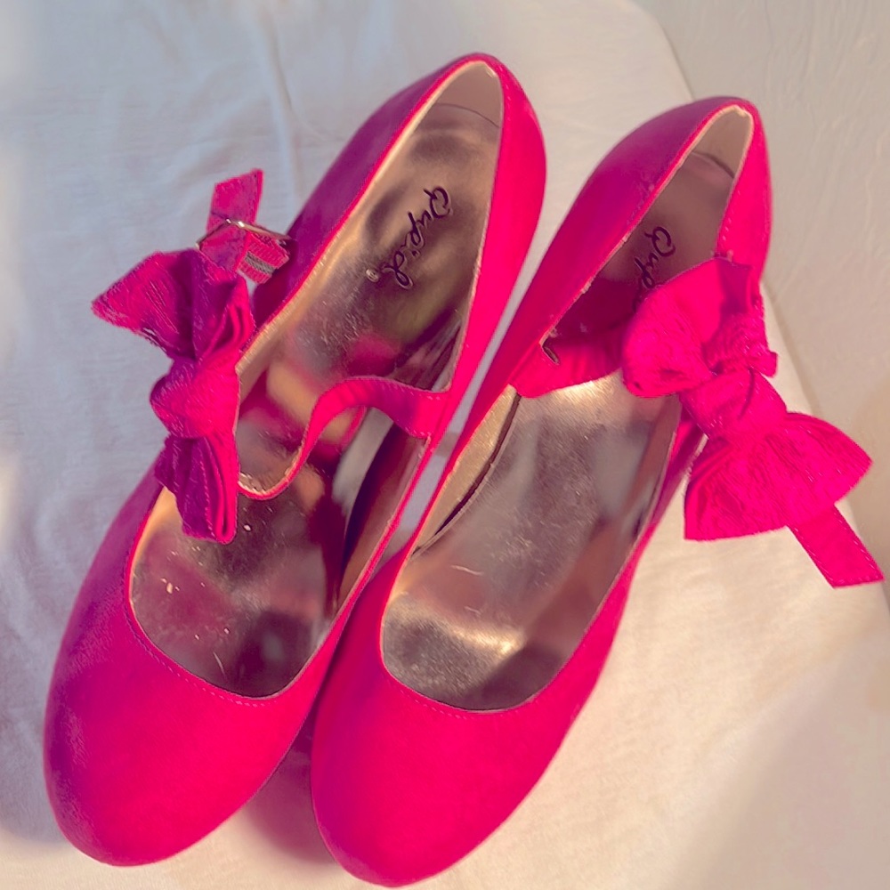 Women's Hot Pink Bow Mary Jane Flats